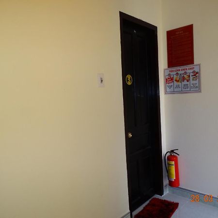 הוי אן Yellow House Homestay מראה חיצוני תמונה