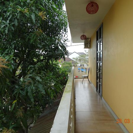 הוי אן Yellow House Homestay מראה חיצוני תמונה