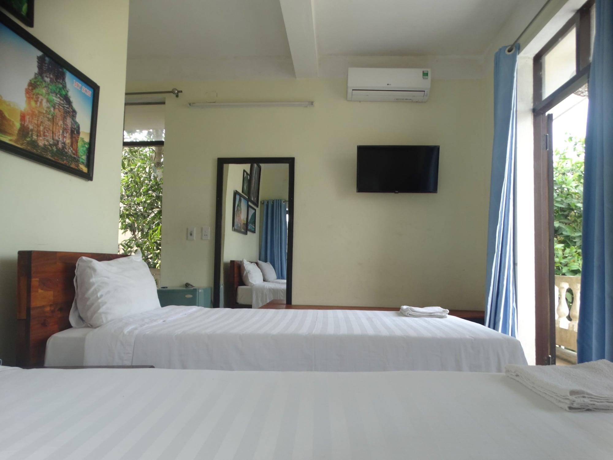 הוי אן Yellow House Homestay מראה חיצוני תמונה