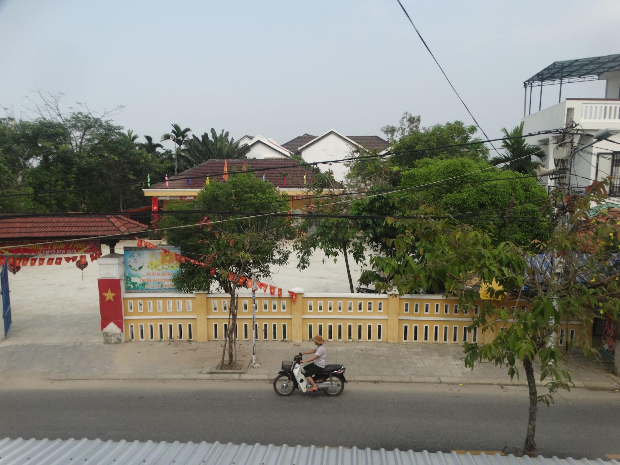 הוי אן Yellow House Homestay מראה חיצוני תמונה