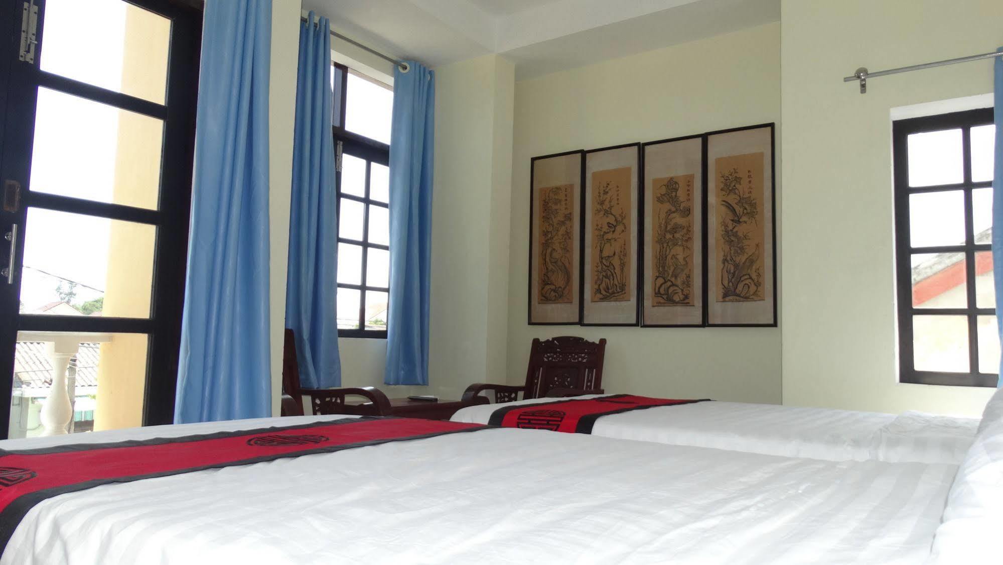 הוי אן Yellow House Homestay מראה חיצוני תמונה