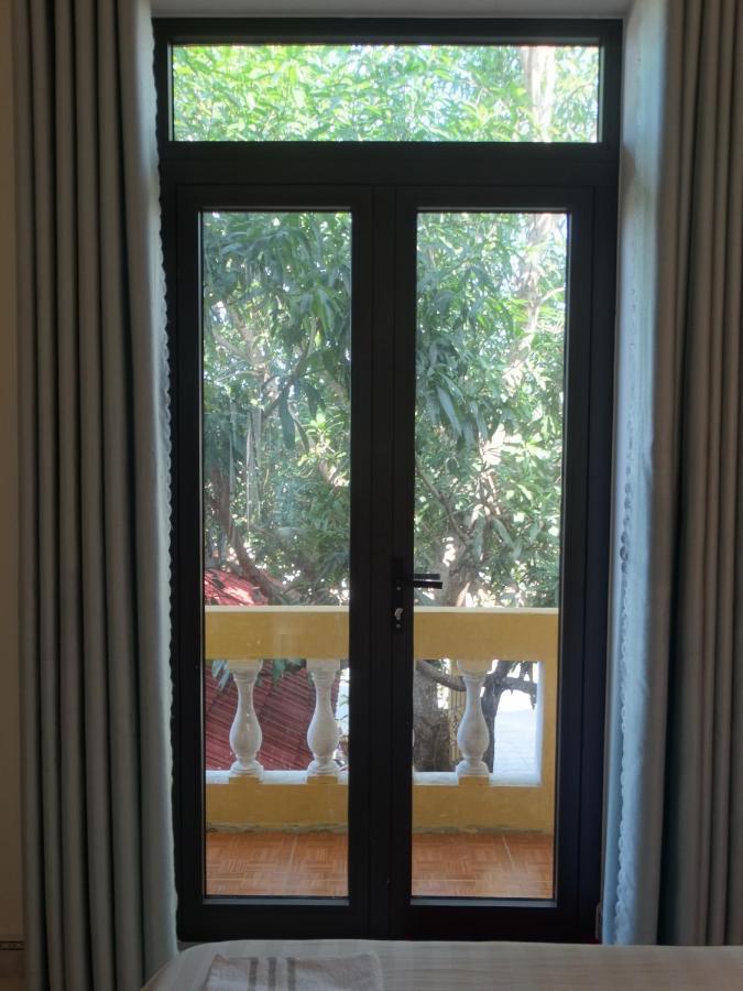 הוי אן Yellow House Homestay מראה חיצוני תמונה
